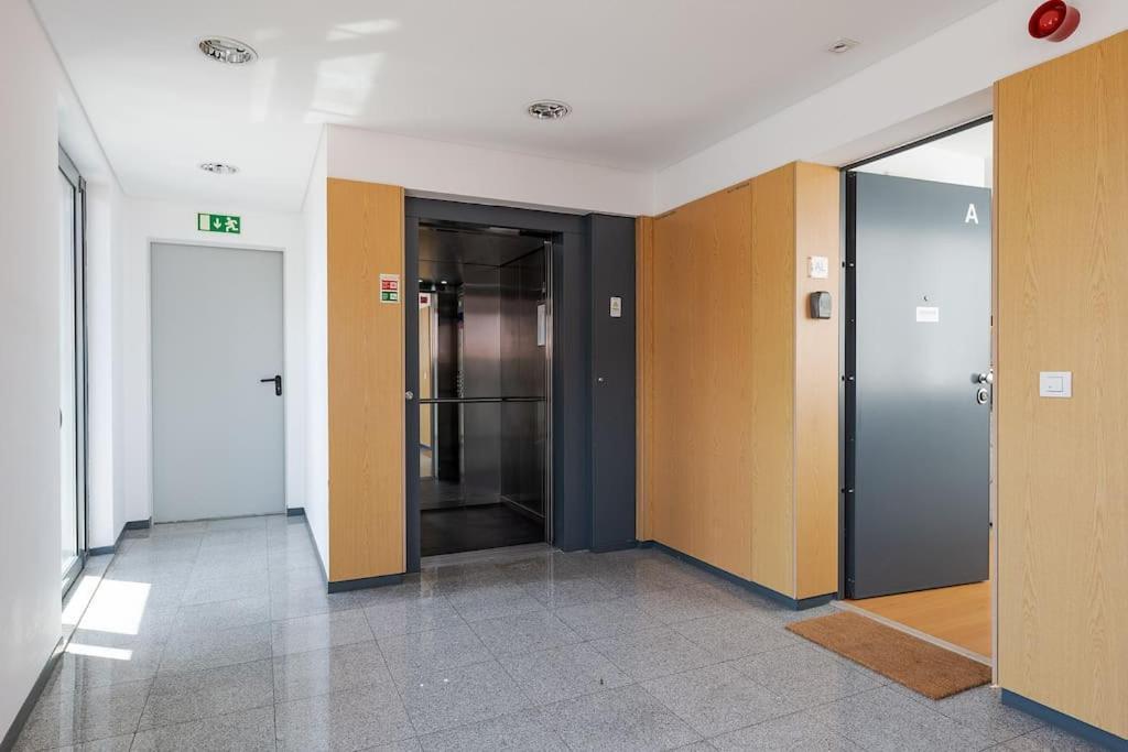 For The Lovers- Downtown Lisbon- Free Parking Appartement Lisboa